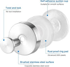 Suction Cup Wreath Hanger，Suction Cup Hooks Hanging 15 Lbs，Waterproof Suction Cup Wreath Holder for Windows, Shower, Wreaths，Smooth Doors (Silver, 2)