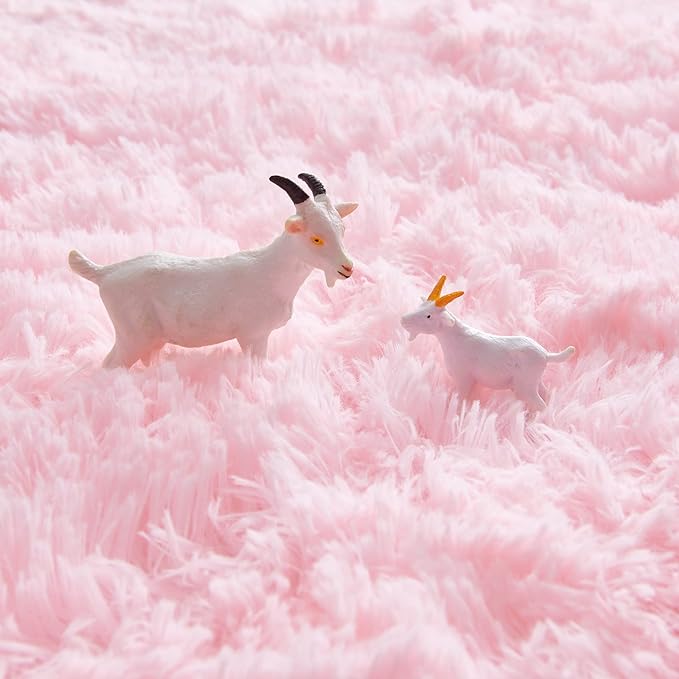 FJZFING Pink Round Rug Ultra-Soft Plush Modern 4x4 Circle Area Rug for Kid's Bedroom, Fluffy Shag Circular Rug for Nursery Room, Non-Slip Home Decor Cute Pink Carpet for Teen's Room