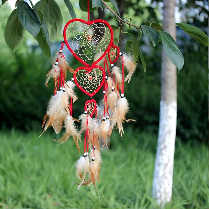 Dream Catcher with Feathers, Heart Shaped Dream Catcher Indians Traditional Love Net Wall Hanging Bedroom Home Car Decor (Red)