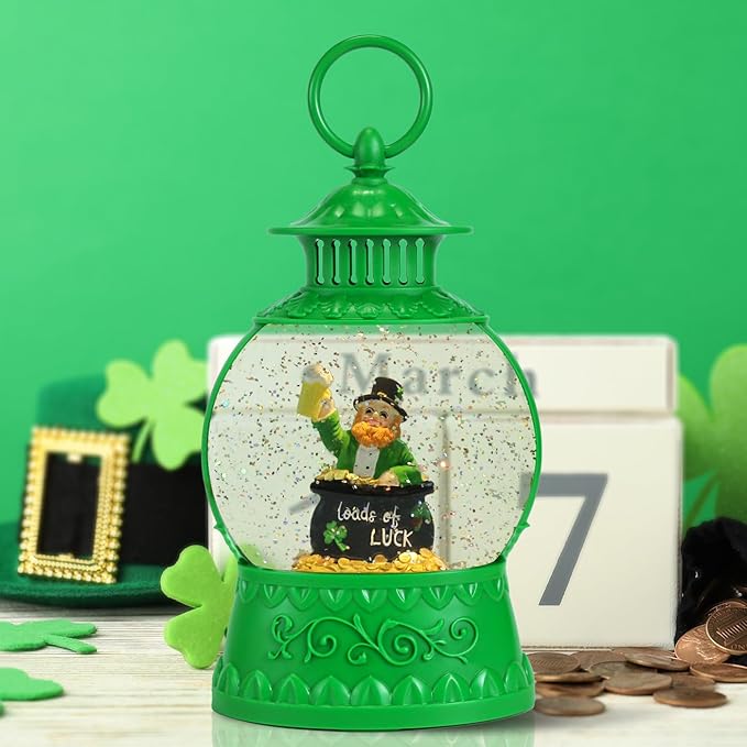 St Patricks Day Snow Globe Decor,St Patricks Day Light Up Snow Globe 6H Timer, USB/Battery Operated,St Patricks Day Home Party Decor