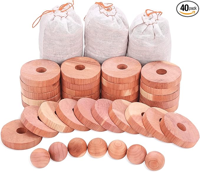 Homode Cedar Chips and Bags, Fresh Cedar Wood Rings and Sachets for Clothes and Shoes Storage, Ideal for Closets and Drawers, 40 Pack