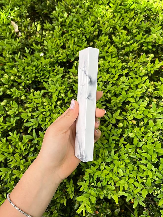 A&S Mezuzot A&S Modern Stone Mezuzah Case Design, Mezuza Cover for Scroll Protection, Easy Peel and Stick Houswarming Gift and Home Blessing