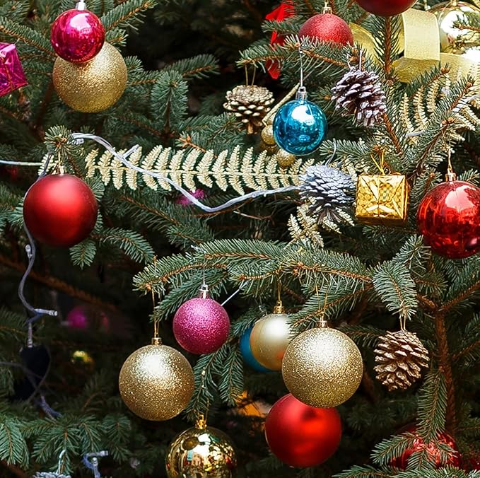Emopeak 12Pcs Christmas Balls Ornaments for Xmas Christmas Tree - 4 Style Shatterproof Christmas Tree Decorations Hanging Ball for Holiday Wedding Party Decoration (Gold, 3.2"/8CM)