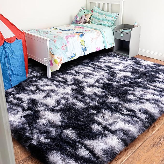 Black and White Rug for Bedroom, 4x6 Area Rug for Kids Room, Bedside Indoor Floor Fluffy Shag Carpet, Plush Soft Rug for Living Room Nursery Dorm Home Decor